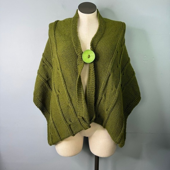 Handmade Moss Green Cable Knit Sweater Shawl Wrap Oversized Button Closure OSFM - Picture 1 of 12